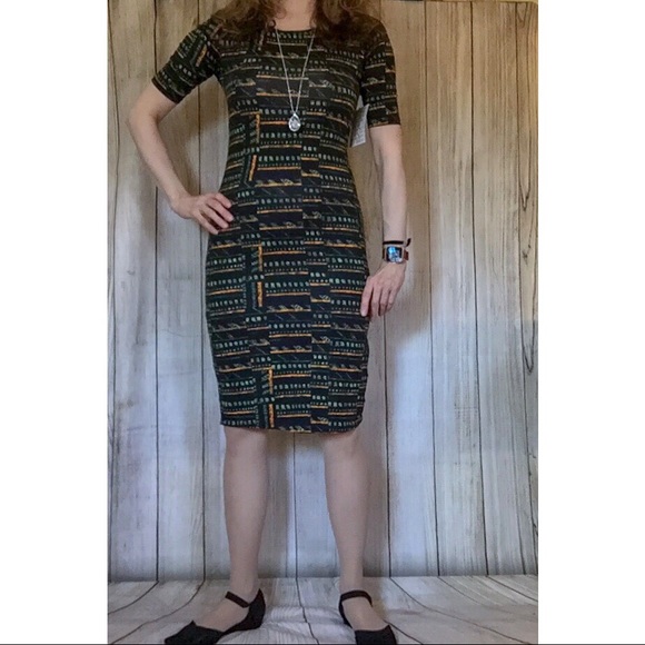 LuLaRoe Dresses & Skirts - ‼️LuLaRoe Clearance‼️  “Julia” Dress, XS